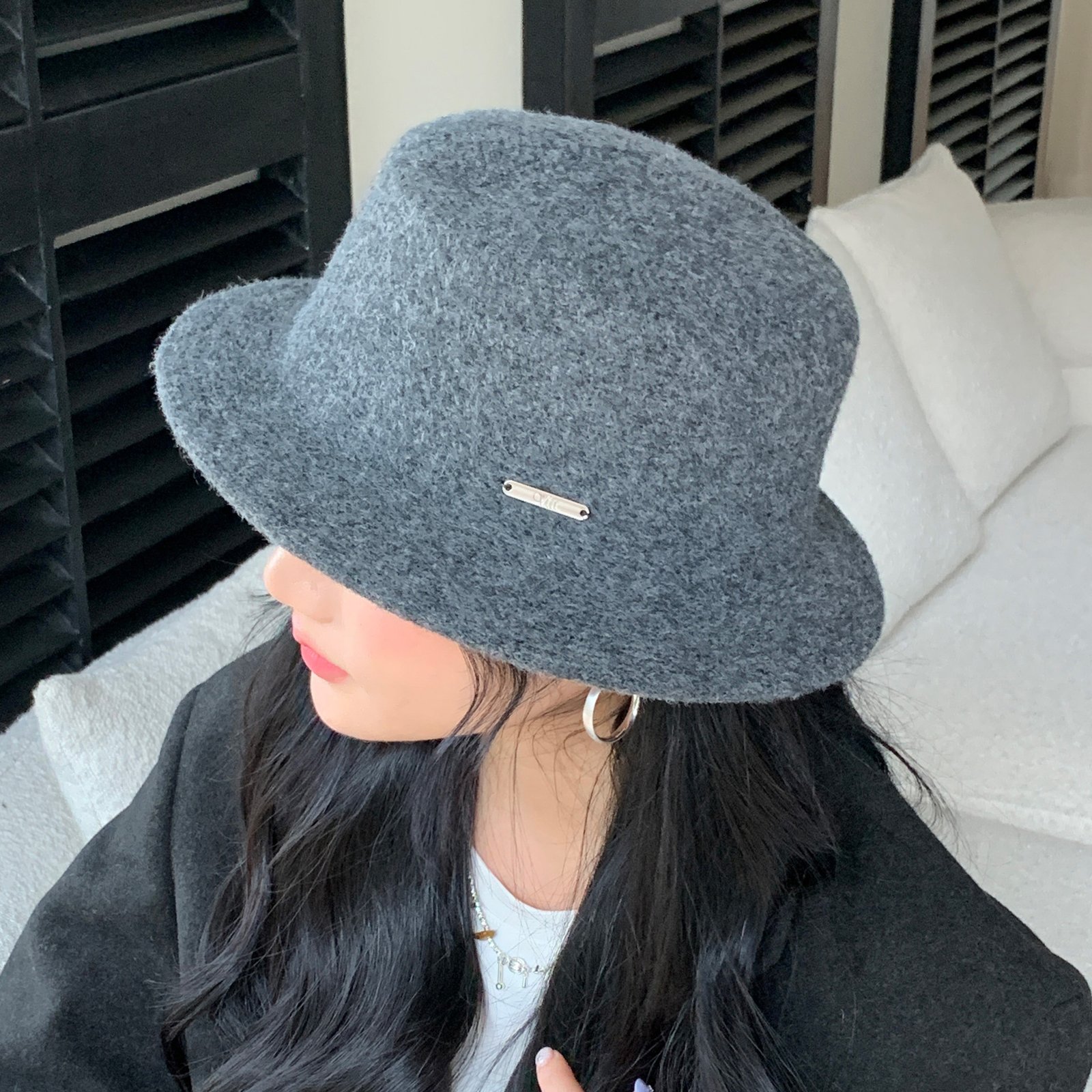 Women's Woolen Flat-Top Hepburn Hat | French Socialite High-End Evening Dress Cap O1CN01KiVd2V1OAVL3thOC 2213216845805 0 Cib